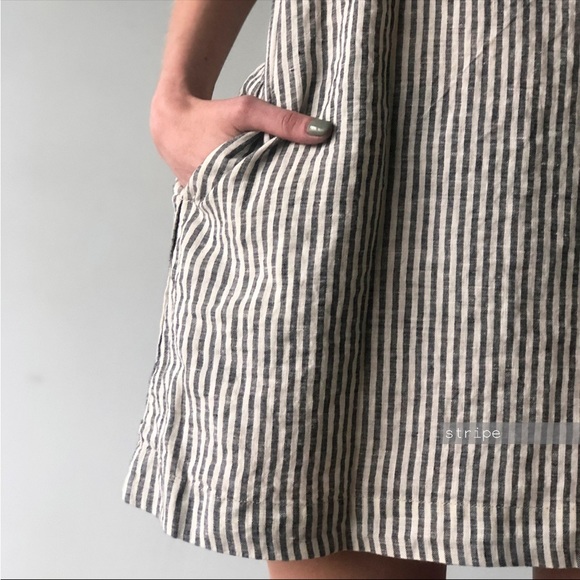 Washed Linen Dress with Pockets - Picture 9 of 9